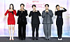 From left, actor Lee Da-hee, television personality Dex, Kyuhyun of boy band Super Junior, rapper Hanhae and model Hong Jin-kyung pose for photos during a press conference for the third season of ″Single's Inferno″ at CGV Yongsan in central Seoul on Monday. [NEWS1]