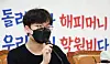 Park Hyeon-min, the representative for a group of Happymoney gift card customers, speaks at a hearing held at the National Assembly in western Seoul on Monday. Happy Money Inc. has halted refunds for the largely unusable gift cards. [NEWS1]