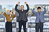 The visual effects specialists from Weta FX for ″Kingdom of the Planet of the Apes″ pose during a press conference at CGV Yongsan in central Seoul on Tuesday. From left: Jess Seryul Sun, Erik Winquist and Charlie Seoungseok Kim [WALT DISNEY COMPANY KOREA]