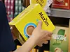 Dongsuh Foods is raising factory prices on its coffee products including one of its key products Maxim Mocha Gold by an average of 7.7 percent starting May 30. [YONHAP]