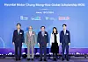 From left: Hyundai Motor's Chief Representative of Vietnamese Business Lee Gi-baek, Hyundai Motor Chung Mong-Koo Foundation Chair Chung Moo-sung, Vietnam National University Hanoi Vice President Dao Thanh Truong, Vietnam National University Ho Chi Minh Vice President Nguyen Thi Thanh Mai, Duy Tan University Vice President Mo Chul Min pose for a photo after signing a memorandum of understanding on Dec. 19 to create a scholarship for visiting students from the universities. [HYUNDAI MOTOR CHUNG MONG-KOO FOUNDATION]