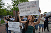 People hold up signs during the Harvard Students for Freedom rally in support of international students at Harvard University in Boston, Massachusetts, on May 27. [AP/YONHAP]