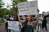 People hold up signs during the Harvard Students for Freedom rally in support of international students at Harvard University in Boston, Massachusetts, on May 27. [AP/YONHAP]