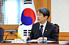 Acting President and Education Minister Lee Ju-ho speaks at a Cabinet meeting at the government complex in Jongno District, central Seoul, on May 2. [MINISTRY OF EDUCATION]