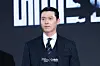 Actor Hyun Bin poses for photos during a press conference for the Disney+ series “Made in Korea” at the Grand InterContinental Seoul Parnas in southern Seoul on Dec. 15. [DANIELA GONZALEZ PEREZ]