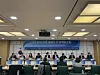 A seminar was convened on Feb. 19 to discuss ways to enhance Korea's AI competitiveness following the debut of China's DeepSeek. Government officials, professors and industry experts held a panel discussion at the seminar held at the National Assembly in Yeouido, western Seoul. [LEE JAE-LIM]