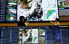 With heavy rain forecast nationwide, officials at the Korea Water Resources Corporation’s Water Management Control Center in Daedeok District, Daejeon, monitor conditions on June 20. [NEWS1]