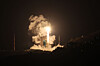 A Nuri space rocket lifts off from Naro Space Center in Goheung, South Jeolla, at 1:13 a.m. on Nov. 27. [JOONGANG ILBO]