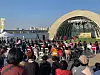 MC Lee Jung-yong kicks off a dance festival dubbed “Let’s Play Together, Seniors.” [SINOR]