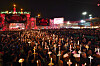 Shiite worshippers gather outside the Imam Hussein shrine carrying candles during a procession to mark the Muslim festival of Ashoura, on the ninth day of Muharram, in Baghdad, Iraq, on July 5. Photo is not related to the article. [AP/YONHAP]