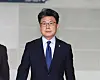 Jin Sung-joon, chief policymaker of the liberal Democratic Party, attends a meeting at the National Assembly in western Seoul on June 18. [YONHAP]
