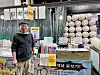 Yoo Chang-hyung, 58, who runs a general goods shop in Seomun Market, Daegu, expressed his views on the upcoming presidential elections. [JOONGANG ILBO]