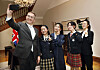 British Ambassador to Korea Colin Crooks, far left, takes a selfie with four female students invited to the British Embassy’s “Ambassador for a Day” program at the ambassador’s residence in Jung District, central Seoul, on Feb. 28. [PARK SANG-MOON]