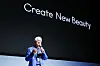 Amorepacific Group Chairman Suh Kyung-bae announces the company's mid- to long-term vision and strategy at the 80th anniversary ceremony held at the company's headquarters in Yongsan District, central Seoul, on Sept. 8. [YONHAP]