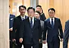 President Lee Jae Myung attends a meeting with senior secretaries at the Yongsan presidential office in central Seoul on June 23. [JOINT PRESS CORPS]