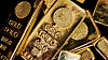 Gold bars are displayed at a gold jewellery shop in the northern Indian city of Chandigarh on May 8, 2012. [REUTERS/YONHAP]