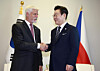 President Lee Jae Myung, right, and Czech President Petr Pavel shake hands ahead of the first bilateral summit at the UN headquarters in New York on Sept. 23. [JOINT PRESS CORPS]