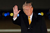U.S. President Donald Trump waves as he arrives on Air Force One at Joint Base Andrews in Maryland on Jan. 4. [AP/YONHAP]