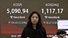 A screen in Hana Bank's trading room in central Seoul shows the Kospi and Kodsdaq indexes on Feb. 2. The Korea Exchange triggered a sell-side sidecar on the Kospi after a steep fall in the Kospi 200 futures index. [YONHAP]