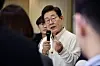 Democratic Party presidential candidate Lee Jae-myung speaks during a student forum at Ajou University in Suwon, Gyeonggi, on May 26. [JOINT PRESS CORPS]
