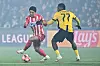 Red Star Belgrade fullback Seol Young-woo, left, vies for the ball during a Champions League match against Young Boys at Wankdorf Stadium in Switzerland on Jan. 30. [AFP/YONHAP]