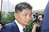 Kakao founder Kim Beom-su walks into Seoul Southern District Court in Yangcheon District, southern Seoul on July 22, 2024. [JOONGANG ILBO]