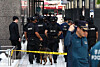 Members of the Special Operation Unit leave Shinsegae Department Store’s main branch in Myeong-dong, central Seoul, after completing a search for explosives on Aug. 5, following an online post on a community site claiming a bomb had been planted inside the store. [NEWS1]