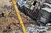 Authorities work on April 16 to recover those missing at a tunnel that collapsed in Gwangmyeong, Gyeonggi, on April 11. [NEWS1]
