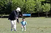 A mother and a child play in World Cup Park's Nanjicheon Park in western Seoul. [JOONGANG ILBO]