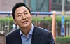 Seoul Mayor Oh Se-hoon heads to a press conference in Geumcheon District, southern Seoul, on April 8. [YONHAP]