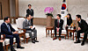 From right, President Lee Jae Myung, OpenAI CEO Sam Altman, Samsung Electronics Executive Chairman Lee Jae-yong and SK Group Chairman Chey Tae-won hold a meeting on AI cooperation at the Yongsan presidential office in Seoul on Oct. 1. [JOINT PRESS CORPS]