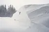 Snow piles up along a road near Soda Springs, California, on Feb. 18. [AP/YONHAP]