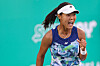 Back Da-yeon roars in celebration after defeating Latvia’s Jelena Ostapenko in the round of 32 at the Hana Bank Korea Open 2023, a WTA Tour event, at Olympic Park Tennis Court in Songpa District, southern Seoul, on Oct. 10, 2023. [YONHAP]
