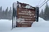 The entrance sign of the Alder Creek Adventure Center, one of two sites where search crews were launched to try to locate a group of missing skiers after an avalanche in a backcountry slope of California's Sierra Nevada mountains, in Truckee, California on Feb. 18. [REUTERS/YONHAP]