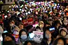 Protesters wave K-pop light sticks during a rally calling for President Yoon Suk Yeol's impeachment in Yeouido, Seoul, on Sunday. [YONHAP]