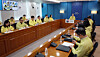 Foreign Ministry officials hold a meeting to discuss measures to protect overseas Koreans in this photo released by the ministry on March 10. [MINISTRY OF FOREIGN AFFAIRS]