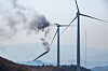 A blade of a burning wind turbine falls at a wind farm in Yeongdeok County, North Gyeongsang, on March 23. [YONHAP]