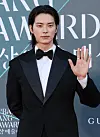 Actor Lee Chae-min attends the 62nd Baeksang Arts Awards on May 8. [YONHAP]