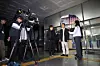 Jeon Han-gil, a YouTuber and former Korean history instructor who had been under police investigation on allegations of defaming President Lee Jae Myung and Reform Party leader Lee Jun-seok, answers reporters’ questions as he leaves Yeongdeungpo Police Station in Seoul on April 16 after a court rejected a request for his arrest warrant following a pretrial detention hearing. [YONHAP]