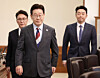 President Lee Jae Myung, center, enters a Cabinet meeting at the Blue House in Seoul on March 5. [NEWS1]