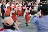 Spectators take pictures of humanoid robot monks during a lantern parade in Jongno District, central Seoul, on May 16, as part of celebrations to mark Buddha’s Birthday, which falls on May 24 this year. [YONHAP]