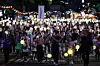 People carry lanterns in Jongno District, central Seoul, on May 16 during a procession to mark Buddha’s Birthday, which falls on May 24. [NEWS1]