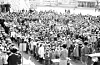 Students attend an entrance ceremony at a national elementary school in the 1960s. [JOONGANG PHOTO]