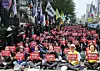 Participants chant slogans during a memorial rally marking the 10th anniversary of the Gangnam Station murder case, held by women’s civic groups near Exit 10 of Gangnam Station in southern Seoul on May 17. [YONHAP]