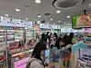 Customers look through the beauty section in Daiso's Myeongdong Station branch in Jung District, central Seoul, on April 29. [KIM MIN-YOUNG]