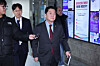 Rep. Ahn Cheol-soo of the People Power Party attends a regular meeting of the party’s reformist faction at the National Assembly in Yeouido, western Seoul, on Jan. 20. [NEWS1]