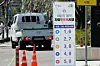 A banner explains ″five-day rotation system″ at a public parking space in Jongno District, central Seoul, on April 7. [NEWS1]