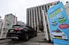 A car enters the central government complex in Jongno District, central Seoul on April 6. [NEWS1]