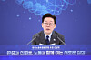 President Lee Jae Myung speaks during a meeting with representatives of the Federation of Korean Trade Unions held at the Blue House in central Seoul on March 24. [YONHAP]