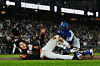San Francisco Giants' Lee Jung-hoo is tagged out at home by Los Angeles Dodgers catcher Dalton Rushing during the sixth inning of a baseball game Tuesday, April 21, in San Francisco. (AP/YONHAP]